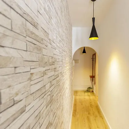 Apartamento Living4malaga Ollerias Centre *