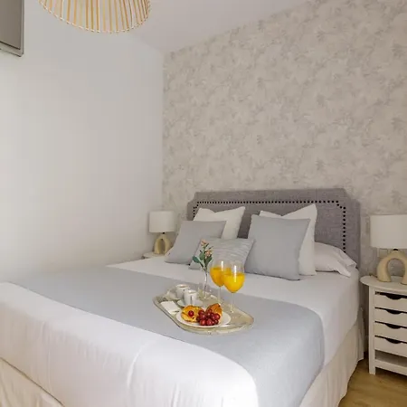 Apartamento Living4malaga Ollerias Centre Málaga